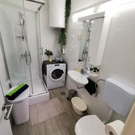 Suzana 1br ספליט